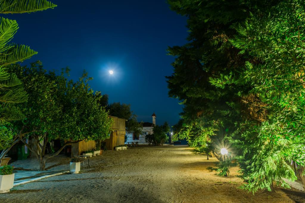 Oasis Studios Ag Pantes Agioi Pandes المظهر الخارجي الصورة